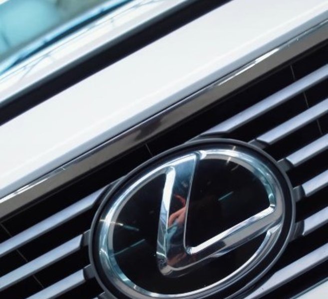 lexus_2
