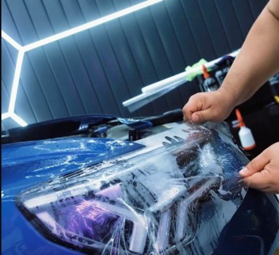 Нанесение плёнки KPPF #24 на фару Audi Q3