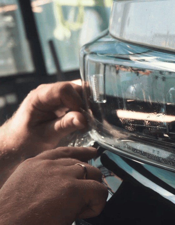 Установочный тест полиуретановой плёнки KPPF24 на Toyota Voxy в POLYGRAPH DETAILING