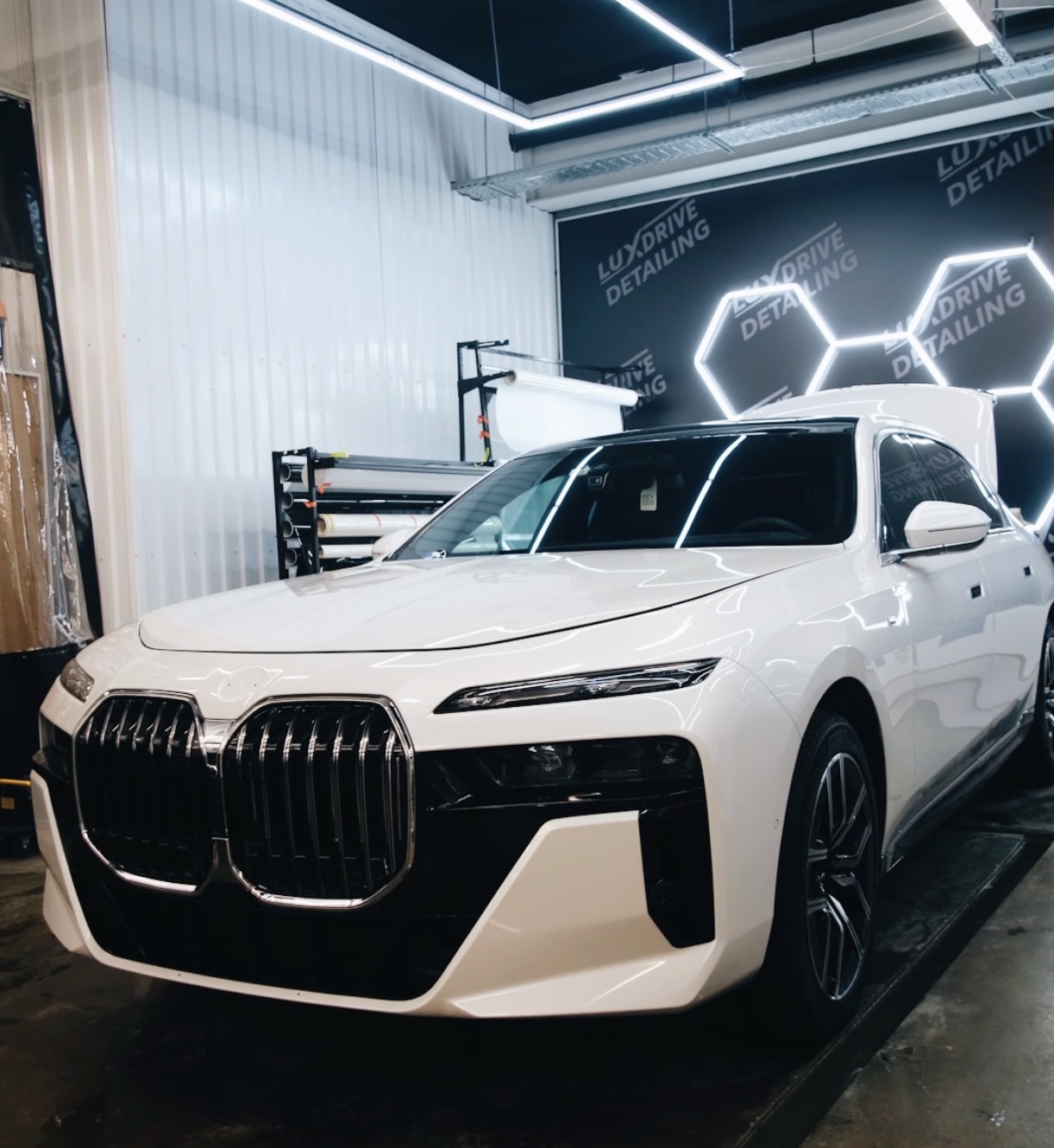 oklejka-perednego-i-zadnego-bampera-zashhitnoj-plenkoj-polnoe-rukovodstvo_5