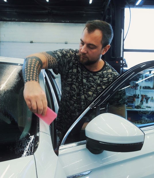 Полиуретановая пленка КППФ 24 на Tiguan_5