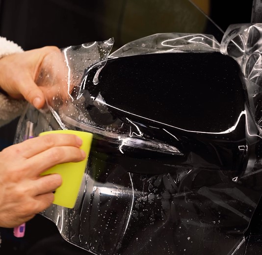 Тест пленки KPPF в детейлинг-студии 3000 Pro на Mercedes V-класса_4